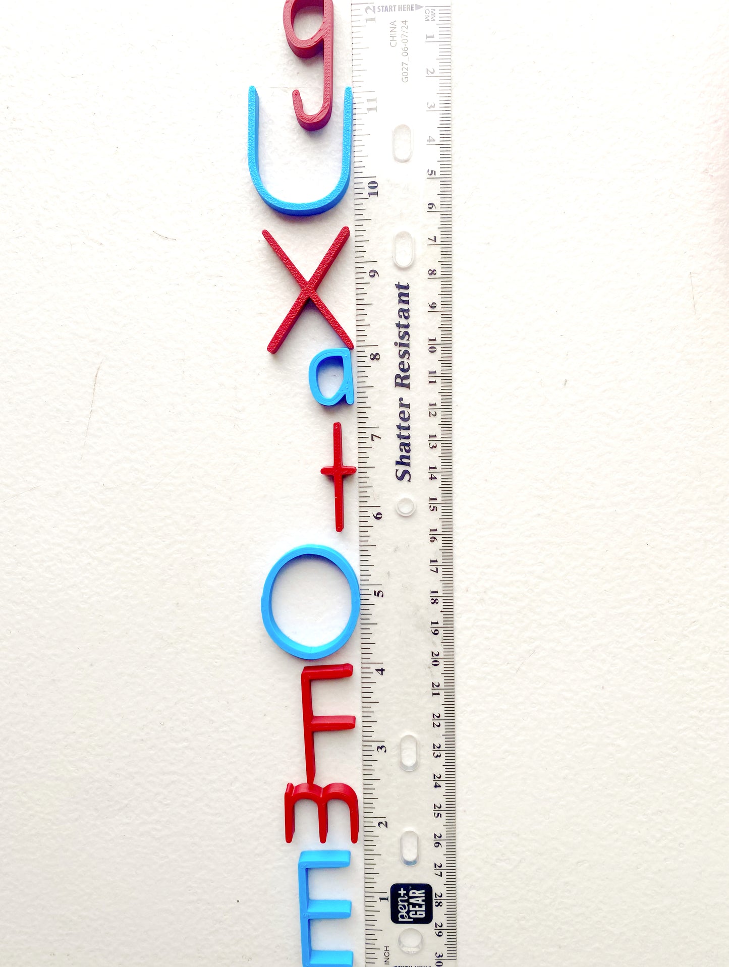 Moveable HWT Inspired Red/Blue Letters