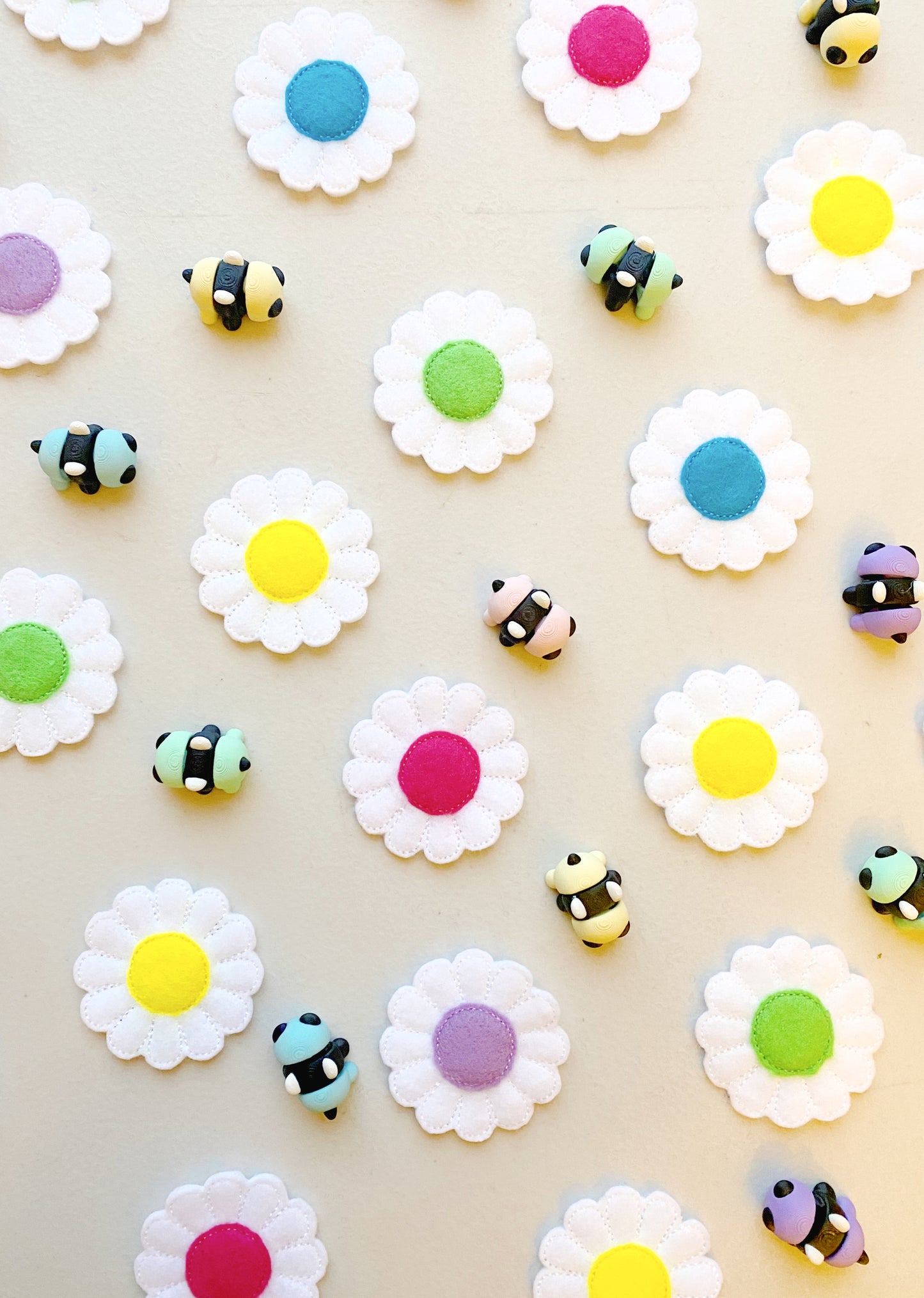 Bees+Daisies STEM bundle