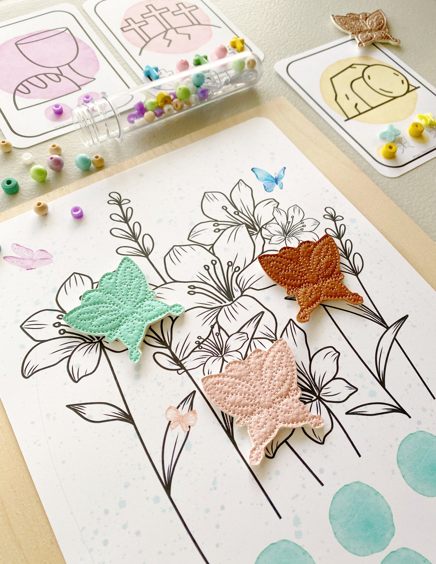 12 Butterfly Manipulatives